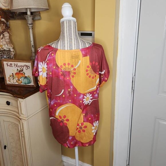 Disney Minnie Mouse blowing bubbles t shirt juniors size XL - Picture 4 of 5